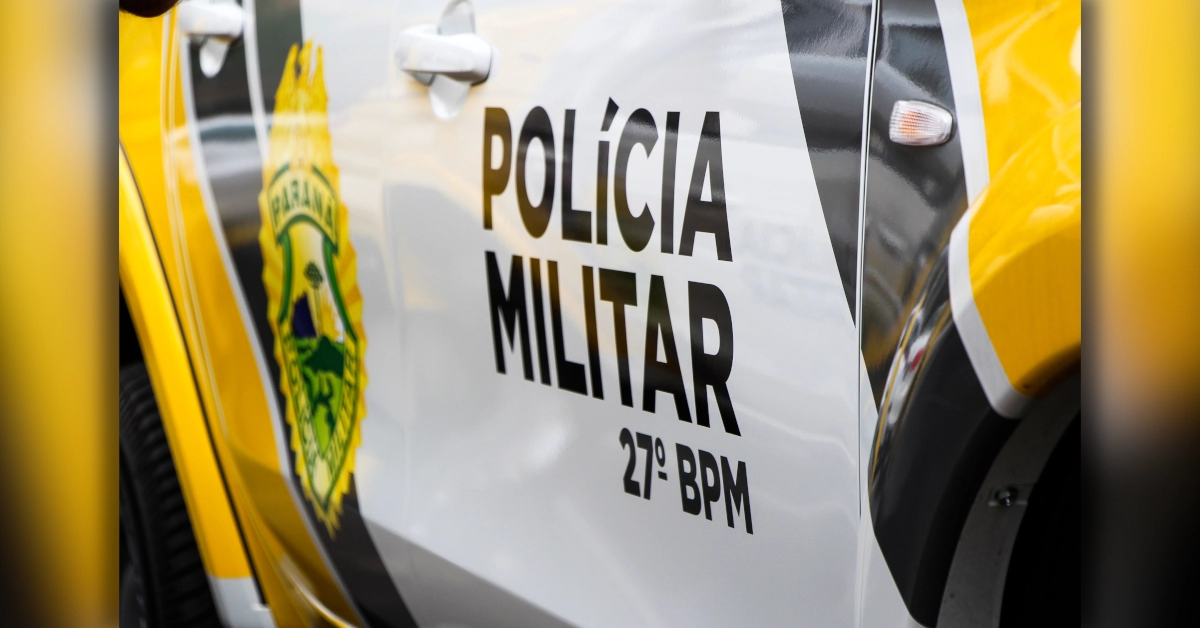 Viatura da Polícia Militar do Paraná em atendimento a ocorrência onde a PM de Sabáudia detém homem após ameaça