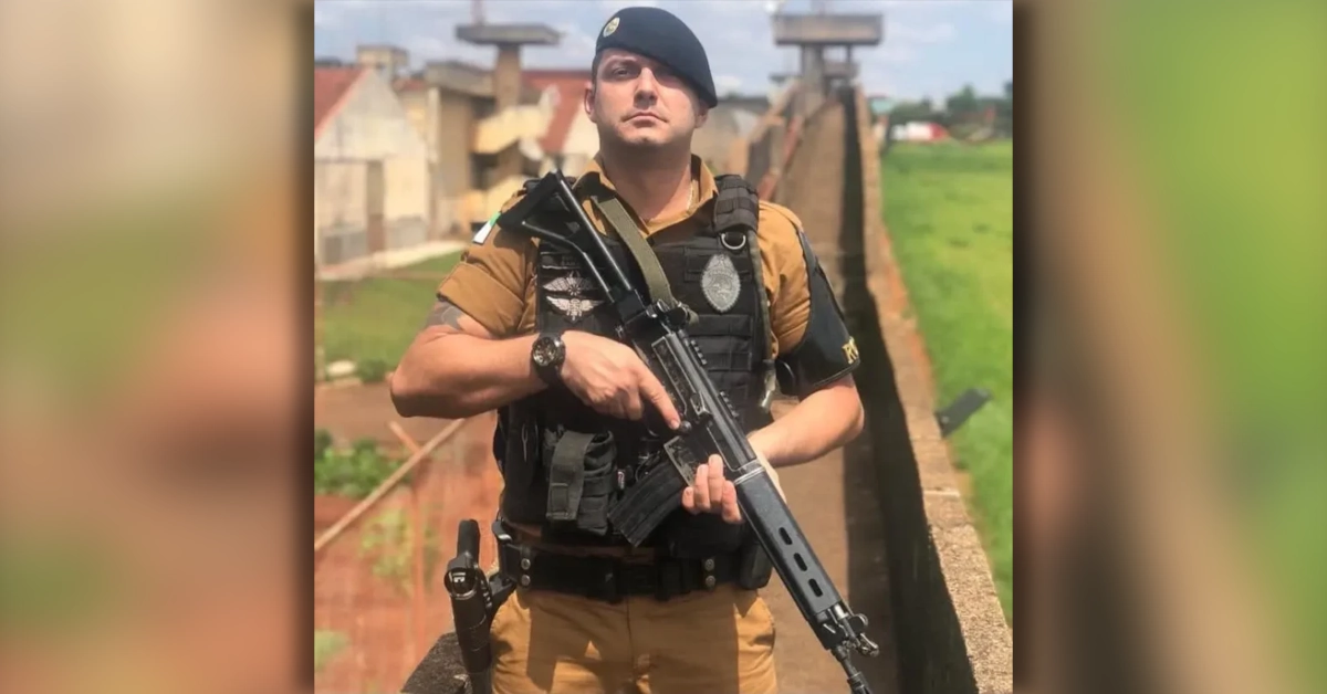 Viatura da Polícia Militar durante atendimento a acidente na PR-317 entre Maringá e Iguaraçu envolvendo o cabo Gustavo Sarabia.