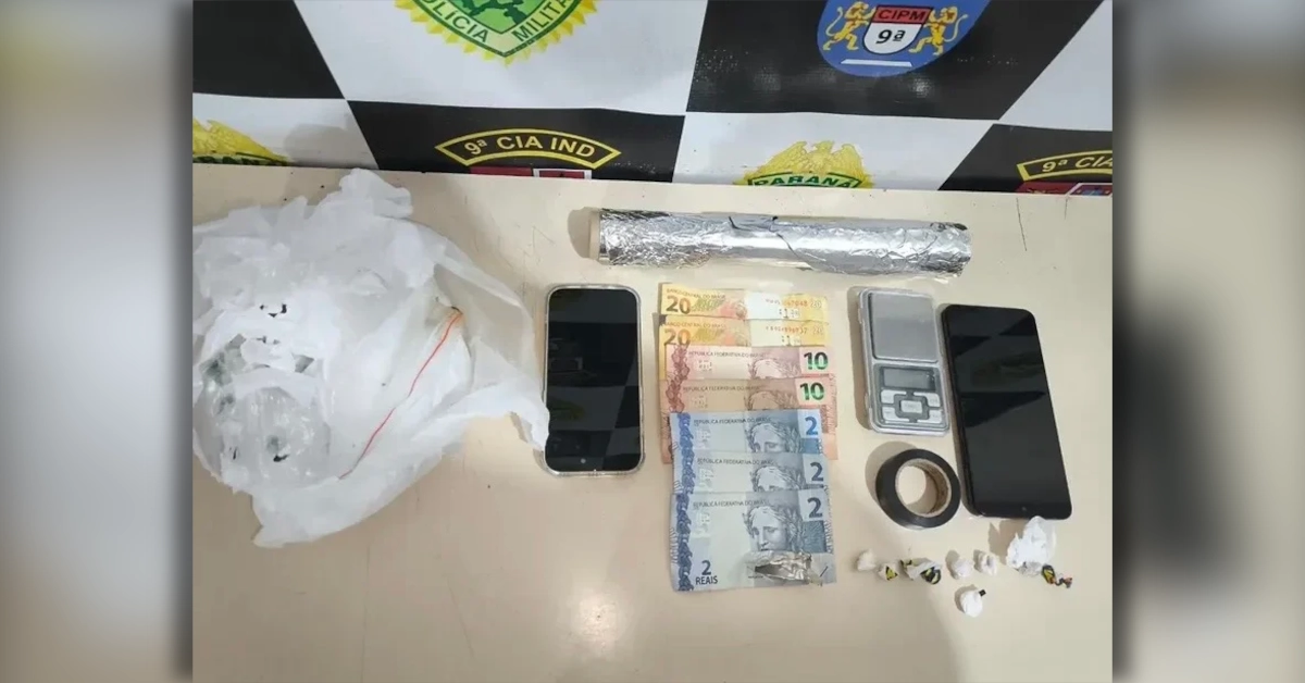 Tráfico de drogas Ângulo: drogas e balança de precisão apreendidas pela ROTAM no Paraná